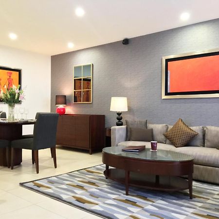 Oakwood Residence Shanghai Bagian luar foto