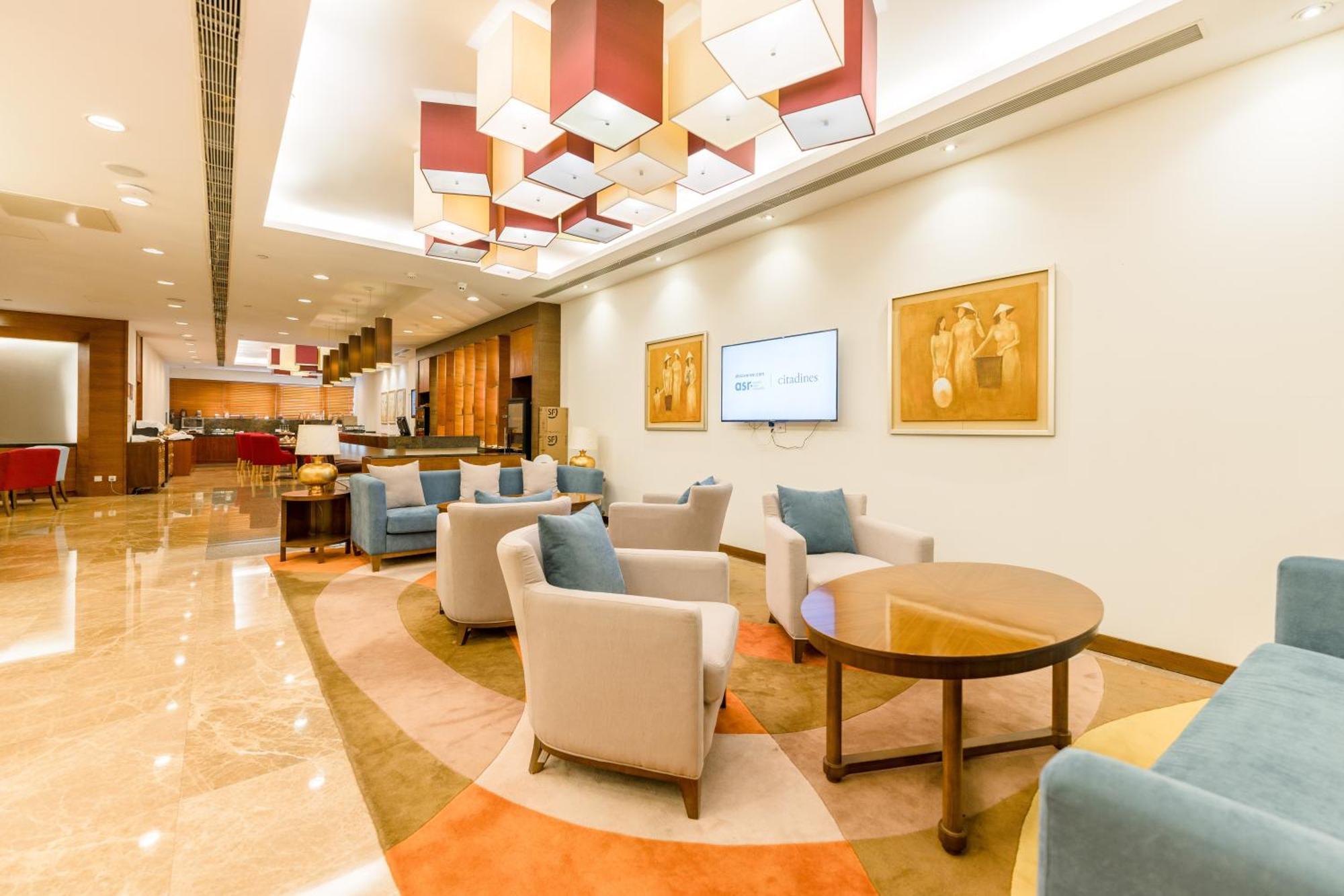 Oakwood Residence Shanghai Bagian luar foto