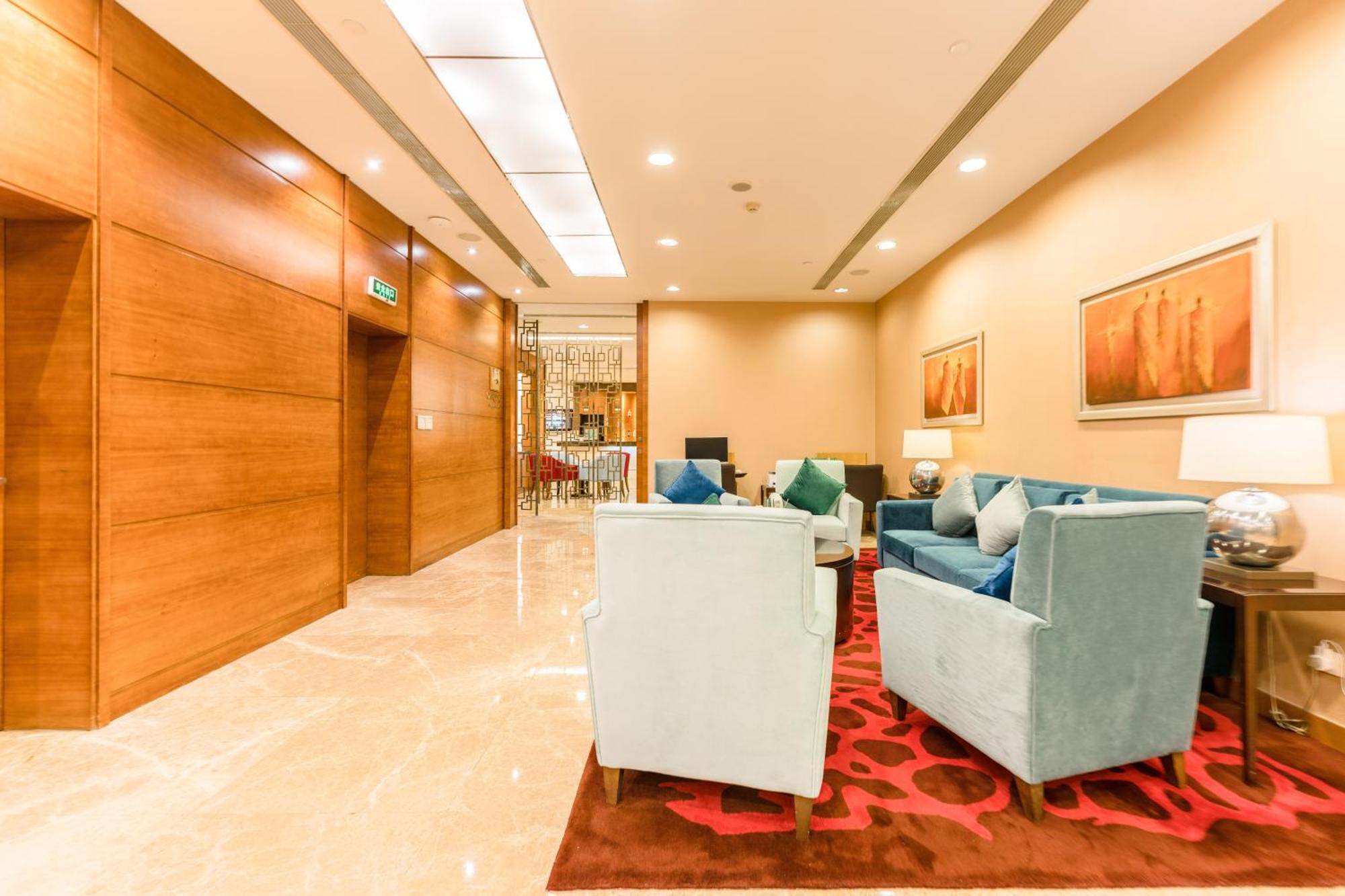 Oakwood Residence Shanghai Bagian luar foto