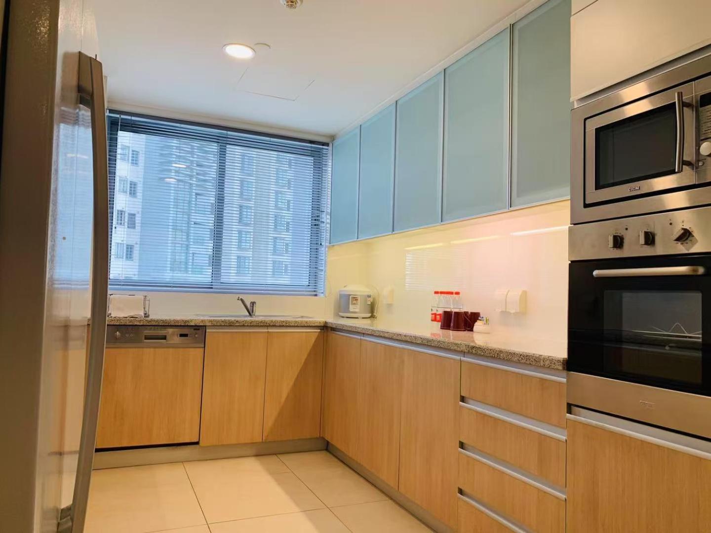 Oakwood Residence Shanghai Bagian luar foto